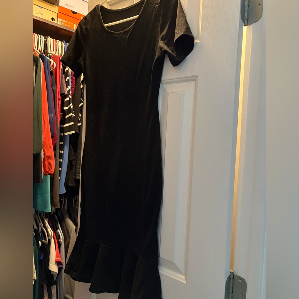 SHEIN Black Midi Dress